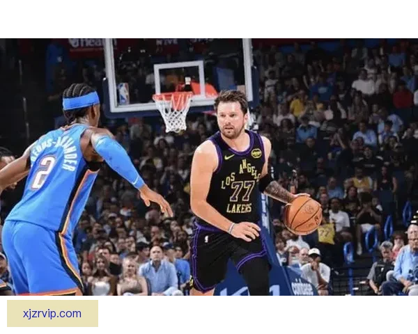 东契奇腿筋受伤老詹重回持球核心湖人依赖41岁老将撑局面 东契奇腿筋受伤老詹重回持球核心湖人依赖41岁老将撑局面